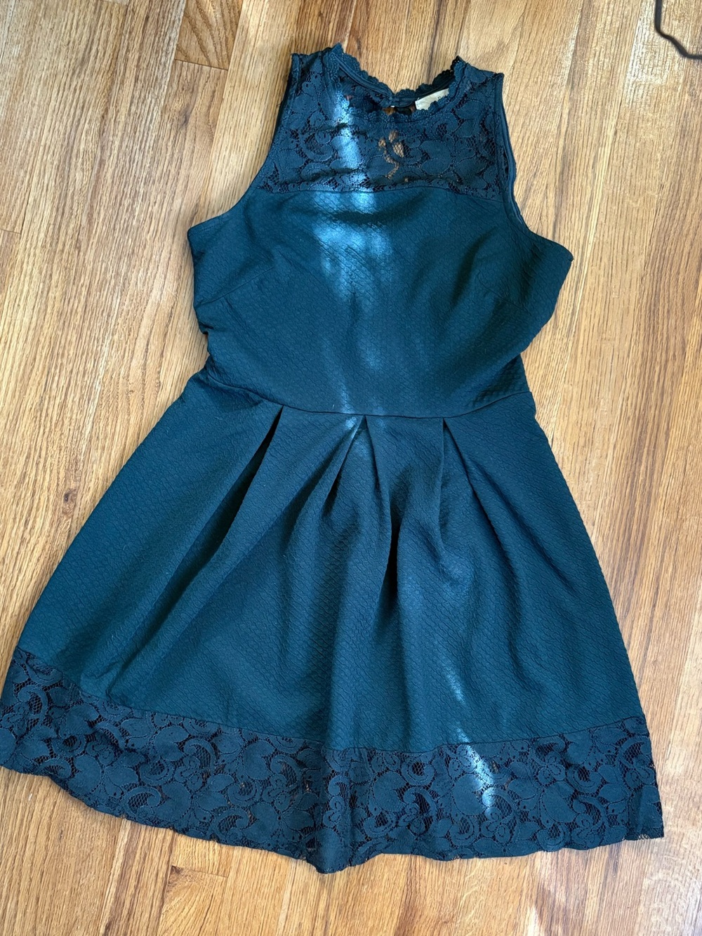 Rewind dark green Lace Yoke & Hem Fit-and-Flare Dres